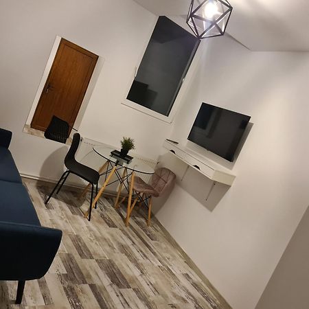 Luxury Mall First Apartments Bákó Kültér fotó